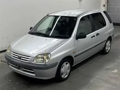 Toyota RAUM