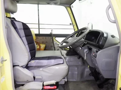 Toyota COASTER