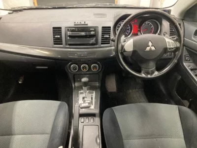Mitsubishi GALANT FORTIS