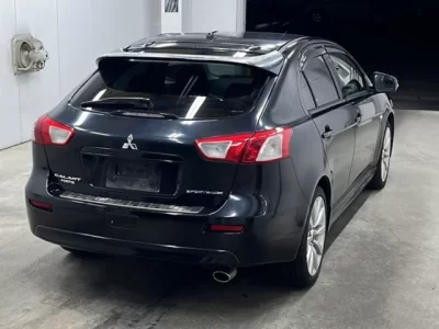 Mitsubishi GALANT FORTIS