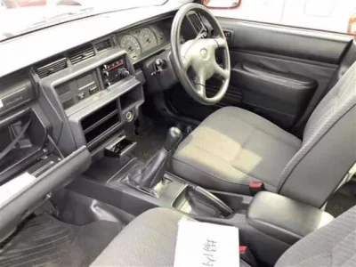 Toyota CROWN COMFORT