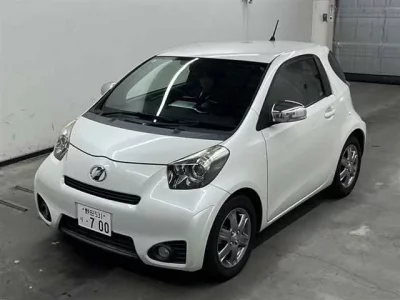 Toyota IQ