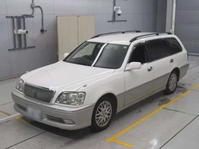 Toyota CROWN ESTATE