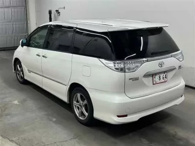 Toyota ESTIMA HYBRID