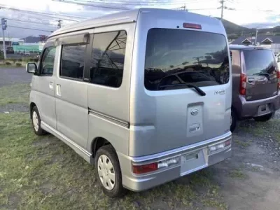 Daihatsu Atrai Wagon