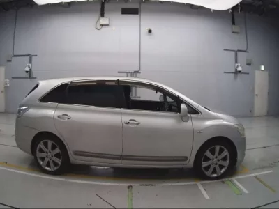 Toyota MARK X ZIO