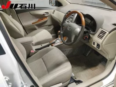 Toyota COROLLA AXIO