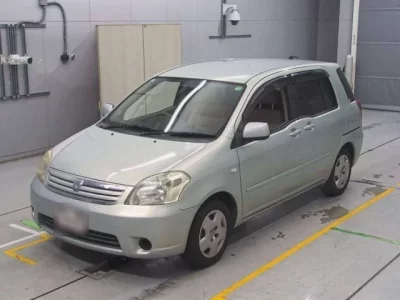 Toyota RAUM
