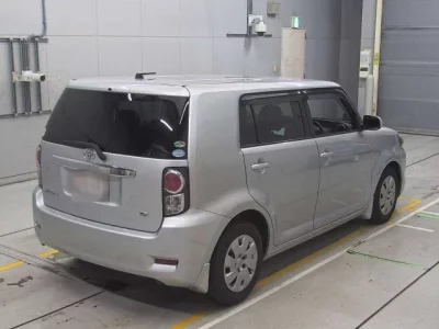 Toyota COROLLA RUMION