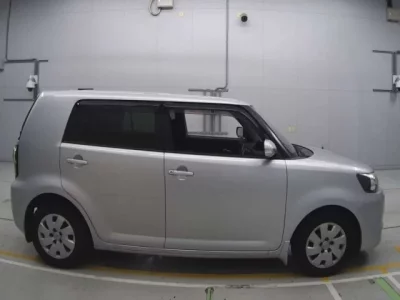 Toyota COROLLA RUMION