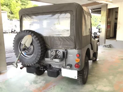 Mitsubishi JEEP
