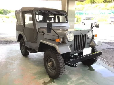 Mitsubishi JEEP