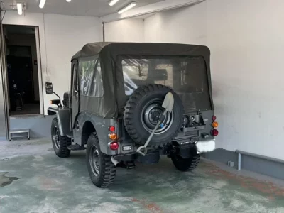 Mitsubishi JEEP