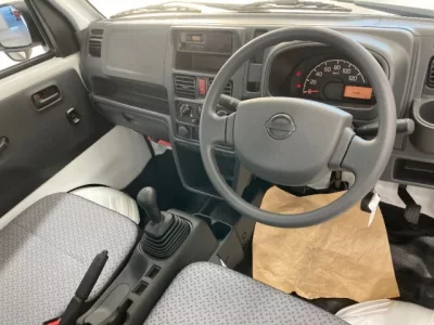 Nissan CLIPPER TRUCK