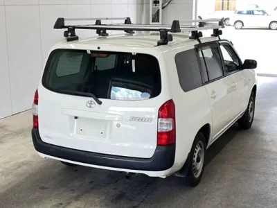 Toyota SUCCEED