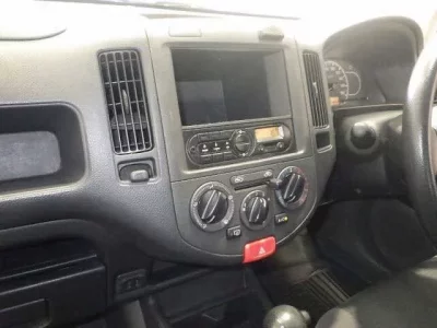 Nissan AD