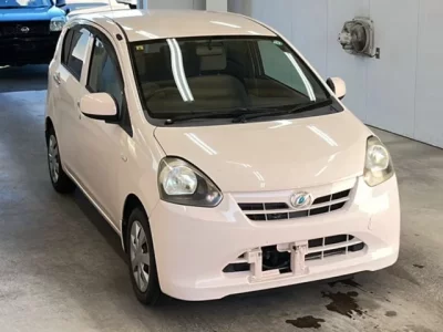Daihatsu MIRA E S