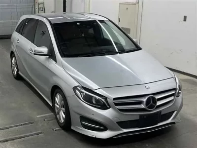 Mercedes-Benz B CLASS