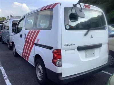 Mitsubishi DELICA