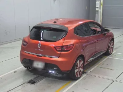 Renault LUTECIA