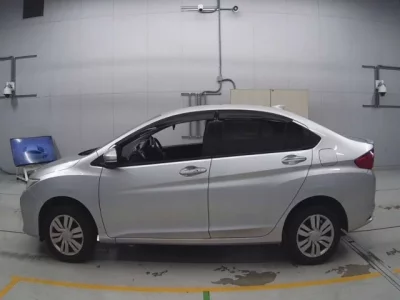 Honda GRACE