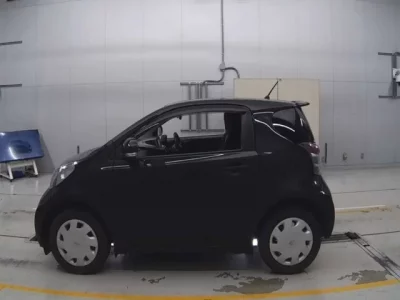 Toyota IQ