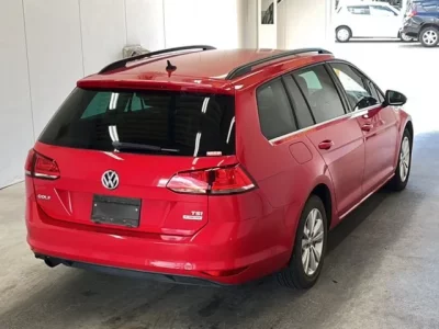 Volkswagen GOLF VARIANT