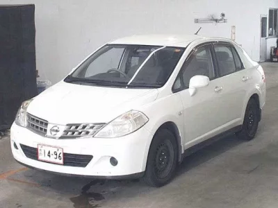 Nissan TIIDA LATIO
