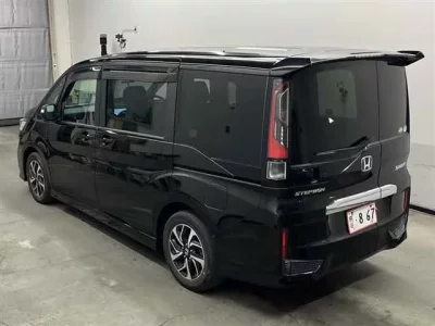Honda STEP WAGON