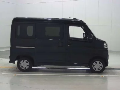 Daihatsu ATRAI VAN