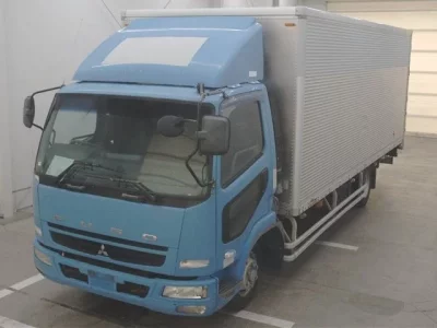 Mitsubishi FUSO FIGHTER