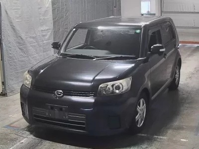 Toyota COROLLA RUMION