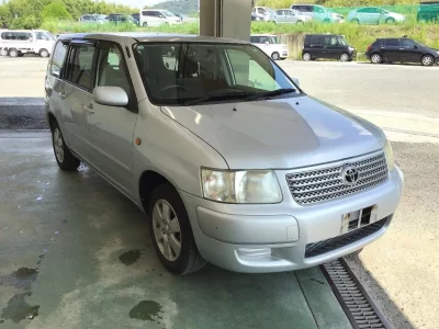Toyota SUCCEED