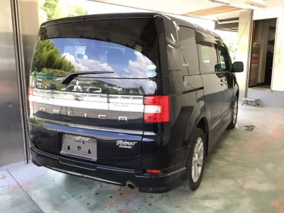 Mitsubishi DELICA D5