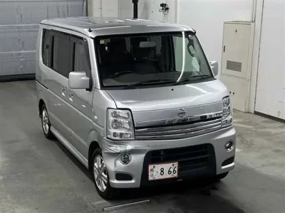 Nissan CLIPPER RIO