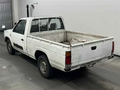 Nissan DATSUN PICKUP