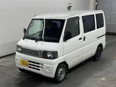 Nissan CLIPPER VAN