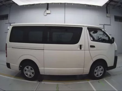 Toyota REGIUS ACE VAN