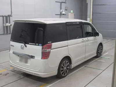 Honda STEP WAGON