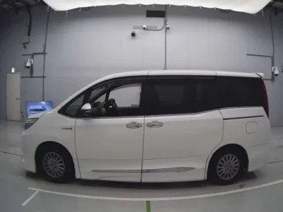Toyota ESQUIRE