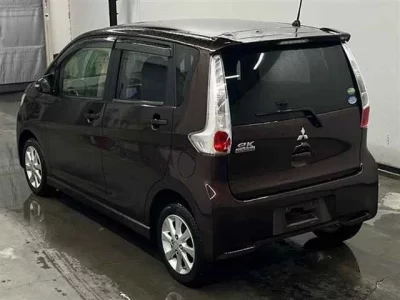 Mitsubishi EK CUSTOM