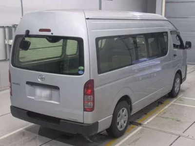 Toyota REGIUS ACE VAN