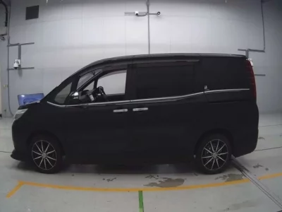 Toyota ESQUIRE