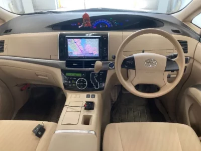 Toyota ESTIMA HYBRID