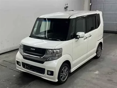 Honda N BOX PLUS