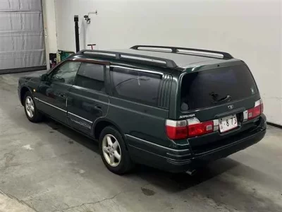 Nissan STAGEA