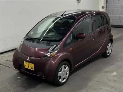 Mitsubishi I