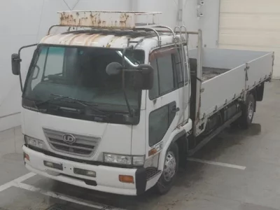 Nissan CONDOR