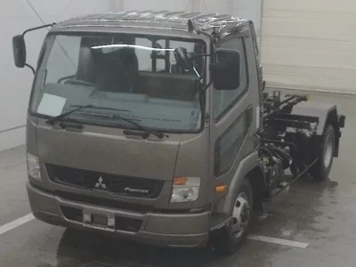 Mitsubishi FUSO FIGHTER
