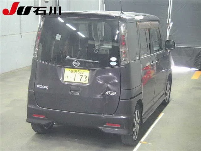 Nissan ROOX